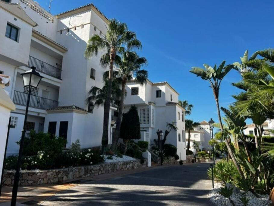 Ruim Appartement, Zonnig Terras, Alhaurin Golf! Alhaurin el Grande Bagian luar foto